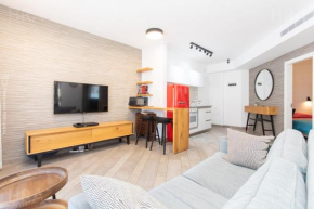 BAT GALIM 2BR on the sea , Luxury apartment with balcony
